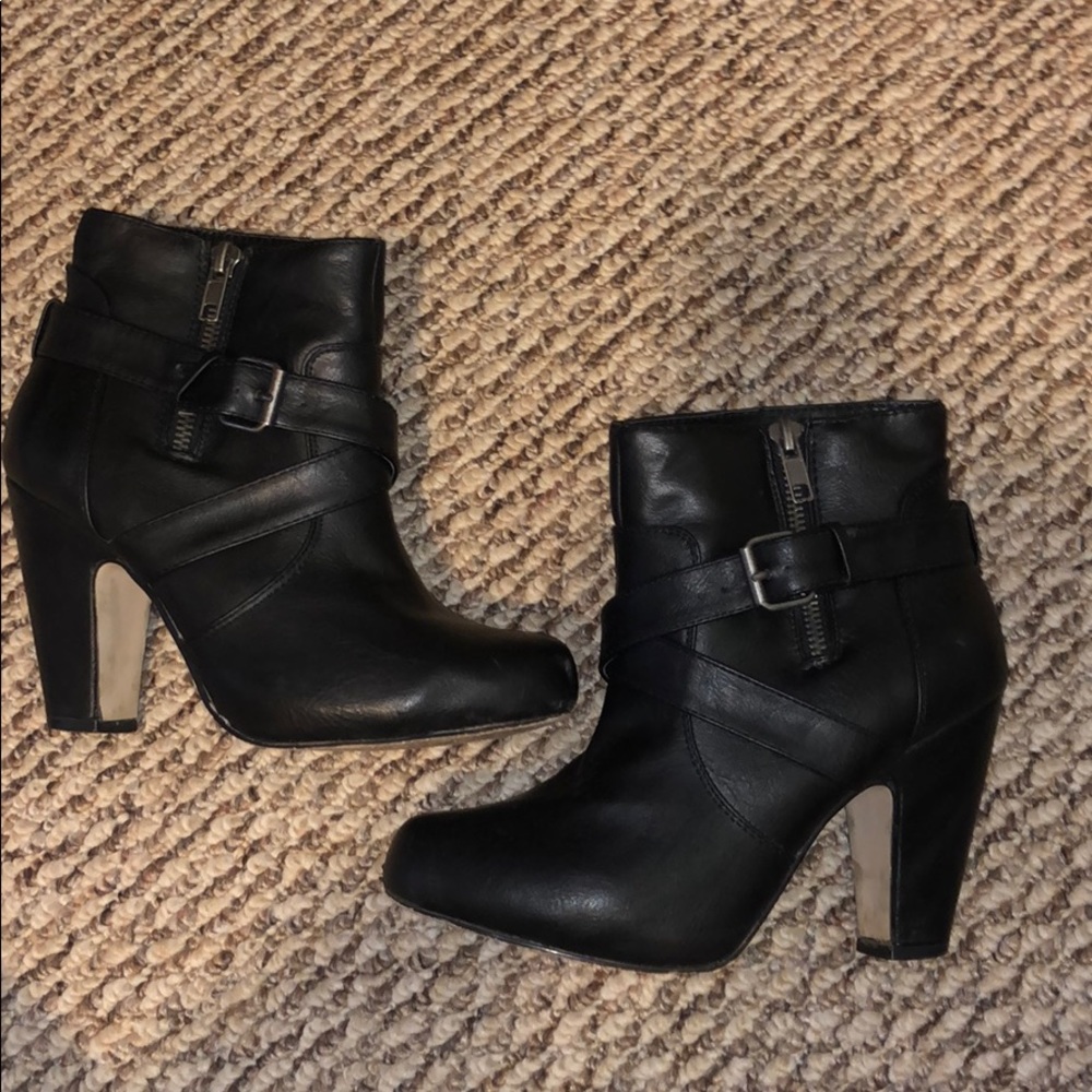 Madden girl black booties